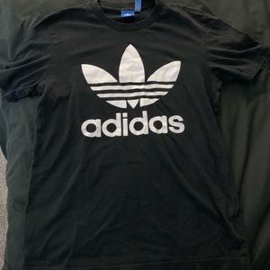 Adidas Classic tee